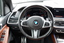 BMW X5 / xDrive30d / 265KM / INDIVIDUAL / GRZANA KIEROWNICA / DOKŁADKI KARBONOWE / ZAWIESZENIE PNEUMATYCZNE / zdjęcie 50