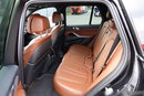 BMW X5 / xDrive30d / 265KM / INDIVIDUAL / GRZANA KIEROWNICA / DOKŁADKI KARBONOWE / ZAWIESZENIE PNEUMATYCZNE / zdjęcie 64