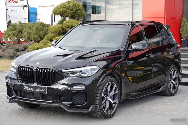 BMW X5 / xDrive30d / 265KM / INDIVIDUAL / GRZANA KIEROWNICA / DOKŁADKI KARBONOWE / ZAWIESZENIE PNEUMATYCZNE / zdjęcie 6