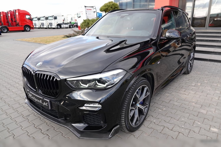 BMW X5 / xDrive30d / 265KM / INDIVIDUAL / GRZANA KIEROWNICA / DOKŁADKI KARBONOWE / ZAWIESZENIE PNEUMATYCZNE / zdjęcie 8