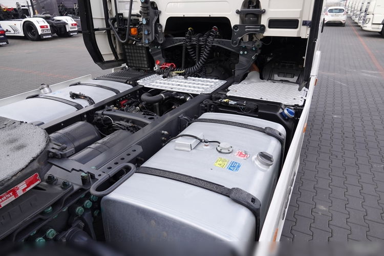 Scania R 450 / RETARDER / KLIMA POSTOJOWA / OPONY 100% / PO KONTRAKCIE SERWISOWYM zdjęcie 17