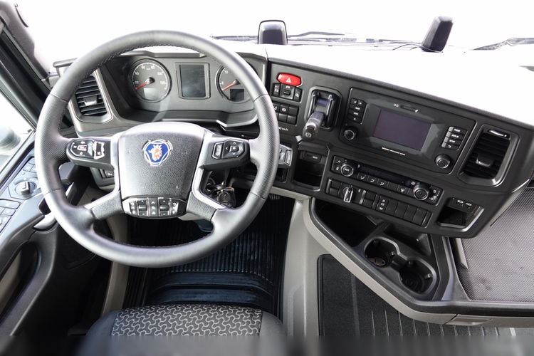 Scania R 450 / RETARDER / KLIMA POSTOJOWA / OPONY 100% / PO KONTRAKCIE SERWISOWYM zdjęcie 28