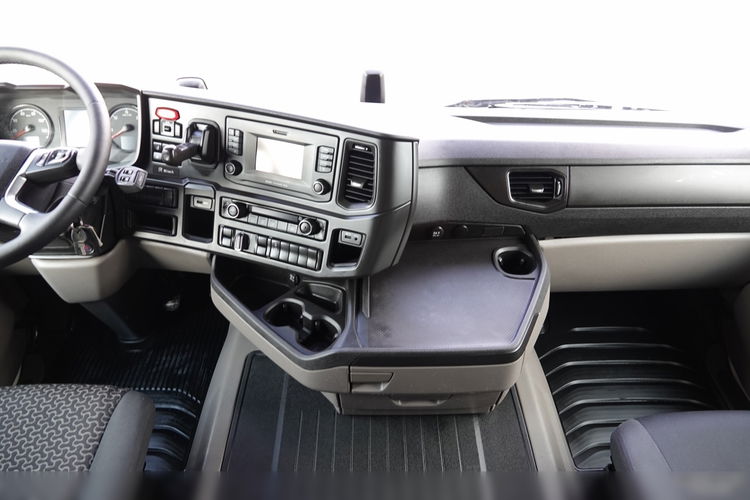 Scania R 450 / RETARDER / KLIMA POSTOJOWA / OPONY 100% / PO KONTRAKCIE SERWISOWYM zdjęcie 30