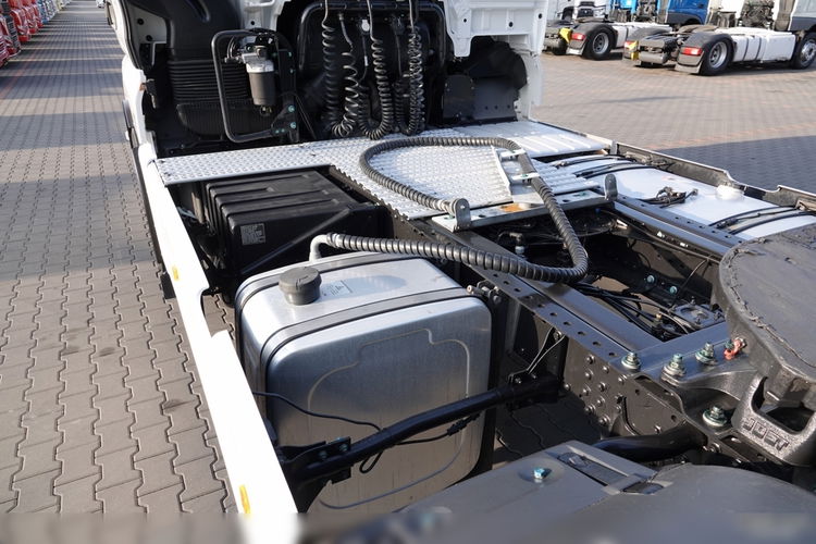 MAN TGX 18.510 / XXL / RETARDER / HYDRAULIKA / ADR / SPROWADZONY / PO KONTRAKCIE SERWISOWYM / 2021 ROK  zdjęcie 14