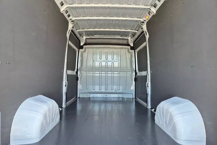 Peugeot Boxer L3H2 69999zł NETTO 2.2HDi/120KM zdjęcie 13