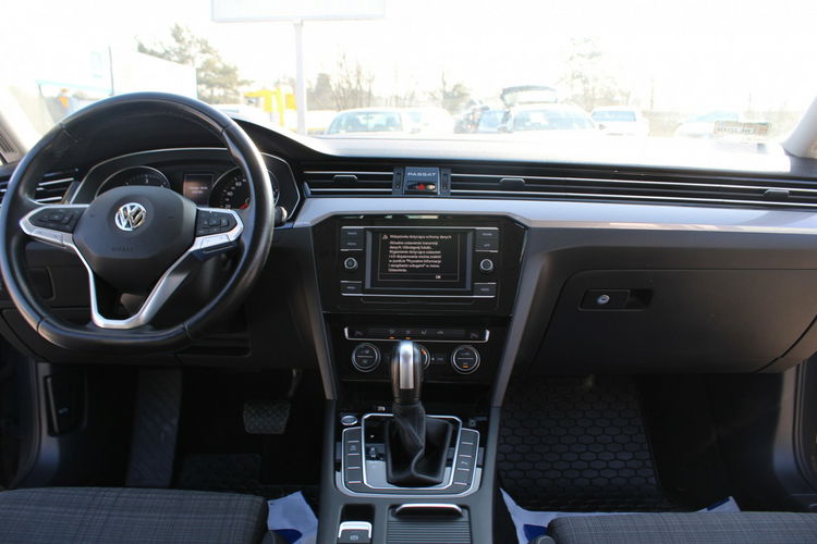 Volkswagen Passat F-VAT, automat, salon-polska, gwarancja, I-właściciel, EVO, BUSINESS, DSG zdjęcie 15