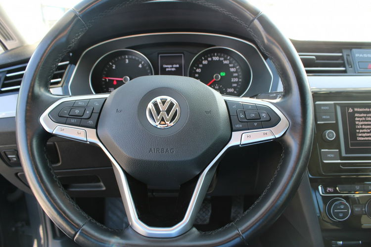 Volkswagen Passat F-VAT, automat, salon-polska, gwarancja, I-właściciel, EVO, BUSINESS, DSG zdjęcie 18