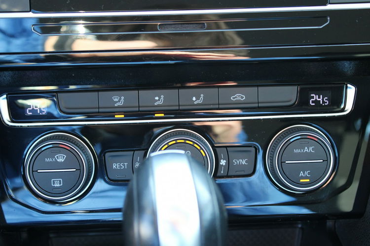 Volkswagen Passat F-VAT, automat, salon-polska, gwarancja, I-właściciel, EVO, BUSINESS, DSG zdjęcie 24