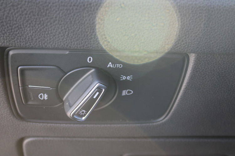 Volkswagen Passat 1.4 Tsi Plug-In-Hybrid 218 Km Dsg 6 Gte kombi 5 zdjęcie 19
