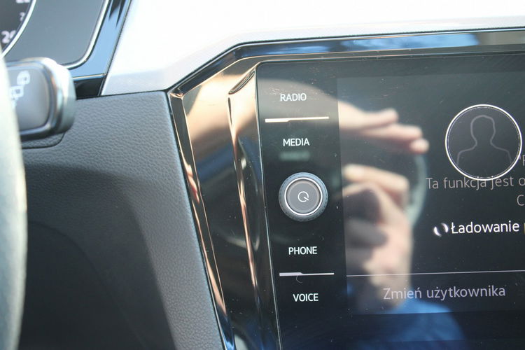 Volkswagen Passat 1.4 Tsi Plug-In-Hybrid 218 Km Dsg 6 Gte kombi 5 zdjęcie 24