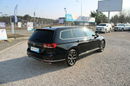 Volkswagen Passat 1.4 Tsi Plug-In-Hybrid 218 Km Dsg 6 Gte kombi 5 zdjęcie 5