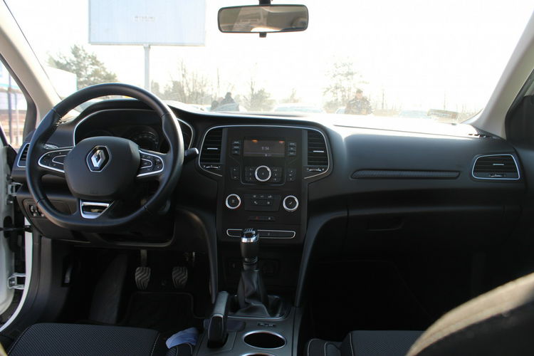 Renault Megane 1.3 Tce Business 115km kombi 5 zdjęcie 14