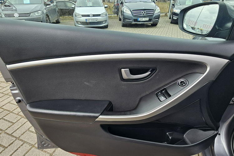 Hyundai i30 , grzane fotele, zarejestrowany zdjęcie 19