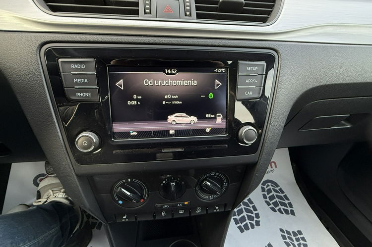 Skoda RAPID 1.0tsi 95 KM 1wl.polski salon serwis ledy pod..fotele klima 1.r.gwaran zdjęcie 16