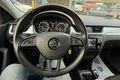 samochód osobowy Skoda zdjęcie 17