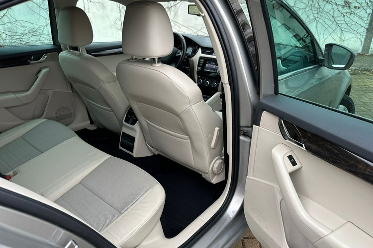 Skoda Octavia 1.4 140PS Xenon zdjęcie 10