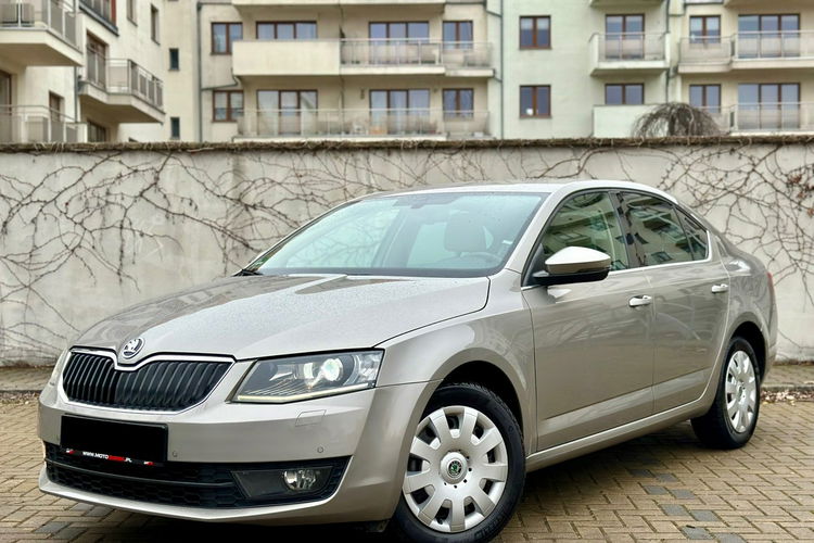 Skoda Octavia 1.4 140PS Xenon zdjęcie 14
