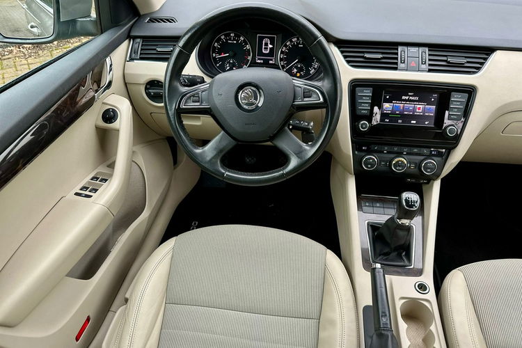 Skoda Octavia 1.4 140PS Xenon zdjęcie 15