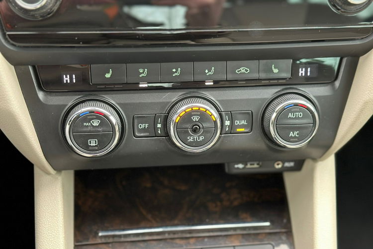 Skoda Octavia 1.4 140PS Xenon zdjęcie 23