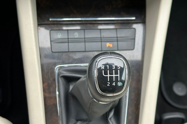 Skoda Octavia 1.4 140PS Xenon zdjęcie 24