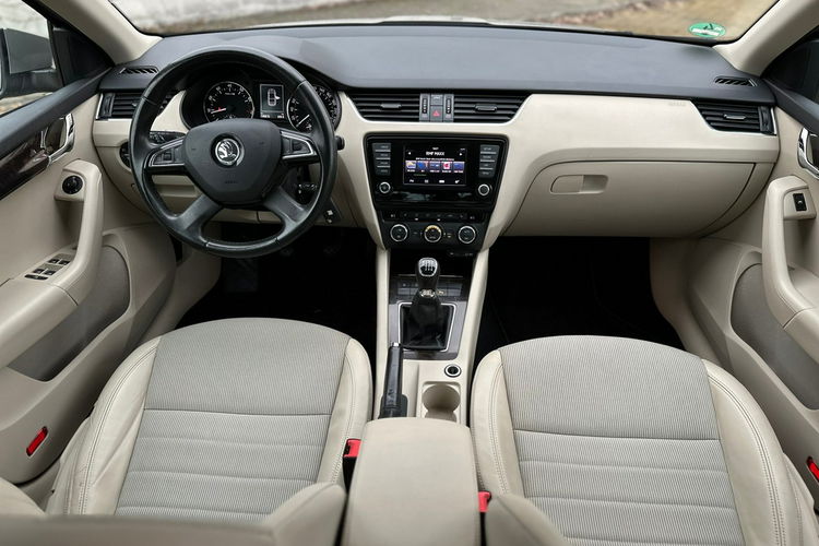Skoda Octavia 1.4 140PS Xenon zdjęcie 6