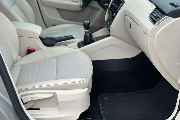 Skoda Octavia 1.4 140PS Xenon zdjęcie 8