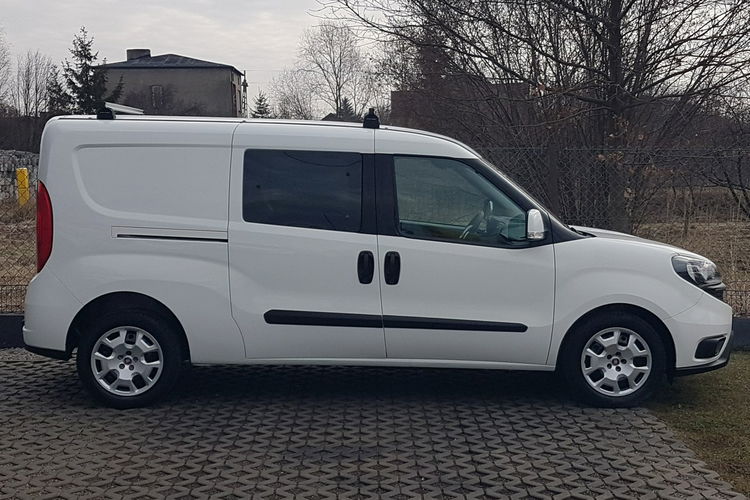 Fiat Doblo MAXI 5 OSÓB DŁUGI KLIMA 2 xDRZWI BOCZNE PRZESUWNE I-WŁAŚCICIEL zdjęcie 12