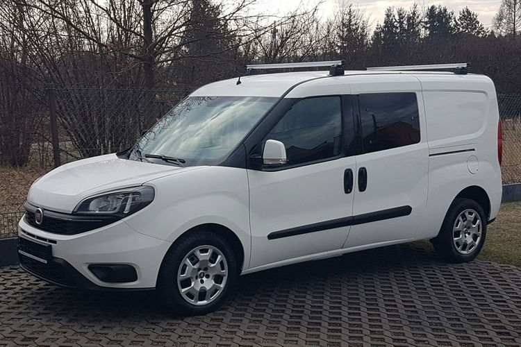 Fiat Doblo MAXI 5 OSÓB DŁUGI KLIMA 2 xDRZWI BOCZNE PRZESUWNE I-WŁAŚCICIEL zdjęcie 2