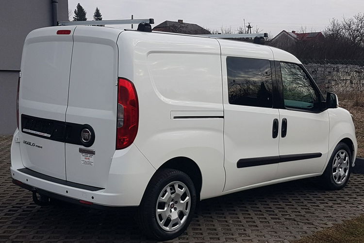 Fiat Doblo MAXI 5 OSÓB DŁUGI KLIMA 2 xDRZWI BOCZNE PRZESUWNE I-WŁAŚCICIEL zdjęcie 4