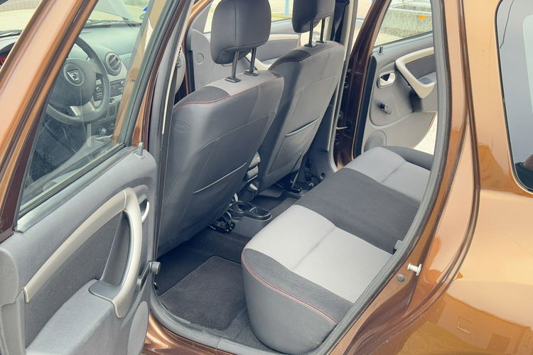 Dacia Duster 1.6 Benzyna 105KM Laureate Przebieg 93.000KM Oryginał Serwis. zdjęcie 13