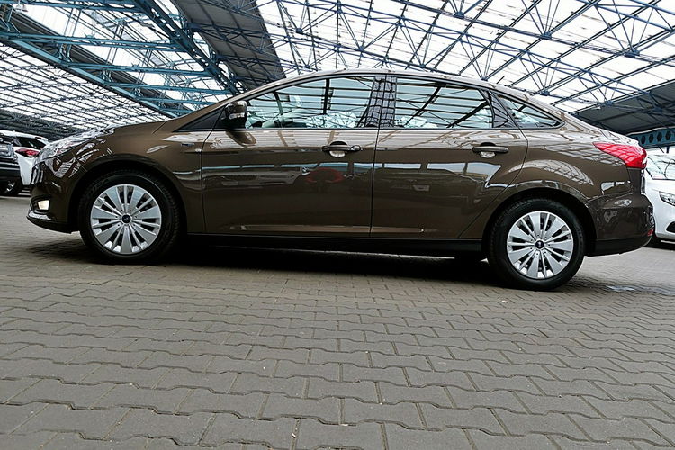 Ford Focus Led+TEMPOMAT 3Lata GWARANCJA I-wł Kraj Bezwypad 1.6i 16V Benzyna F23% 4x2 zdjęcie 4