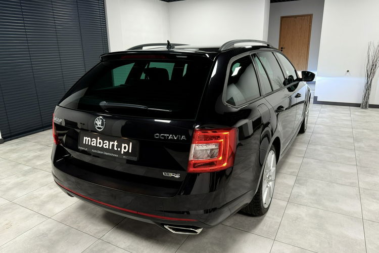 Skoda Octavia RS 2.0 TDI 184KM AppleCa KeyLessGo LED Bi-Xenon Navi Skóry HAK Niemiec zdjęcie 6