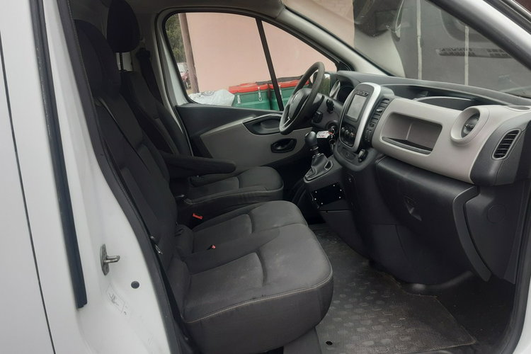 Renault Trafic zdjęcie 9