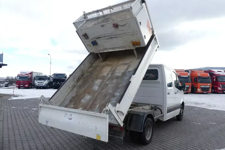 Volkswagen CRAFTER / DOKA / WYWROTKA / 7- OSOBOWY / DUBEL / zdjęcie 2