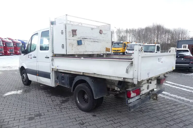 Volkswagen CRAFTER / DOKA / WYWROTKA / 7- OSOBOWY / DUBEL / zdjęcie 4