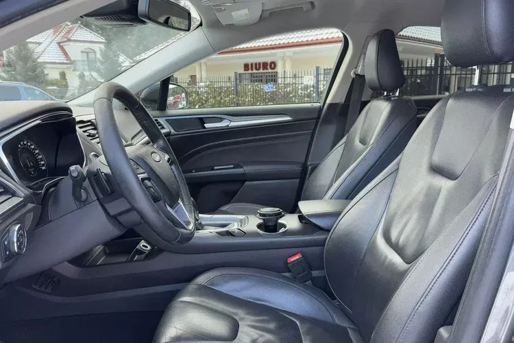 Ford mondeo zdjęcie 18