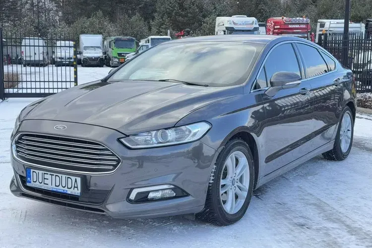 Ford mondeo zdjęcie 2