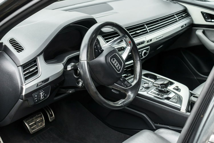 Audi Q7 3.0_Diesel_271KM_332 tyś. km zdjęcie 6