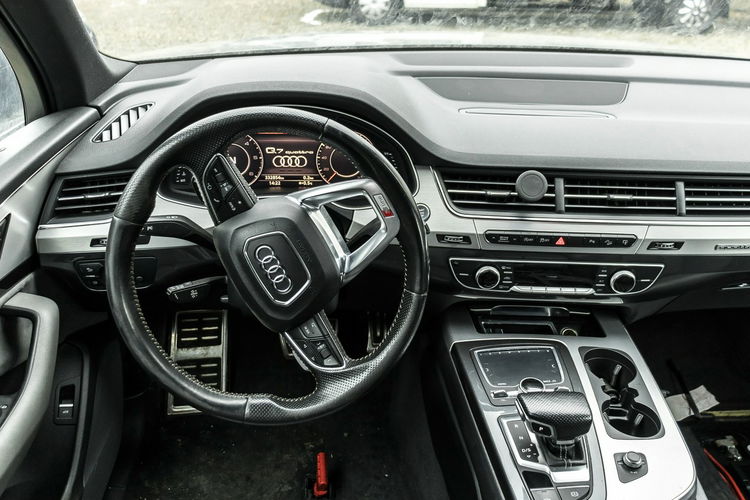 Audi Q7 3.0_Diesel_271KM_332 tyś. km zdjęcie 9