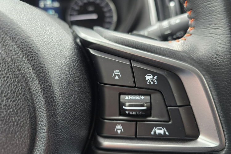 Subaru XV 2.0i Exclusive AWD + serwis i kpl. dokumentacja zdjęcie 16