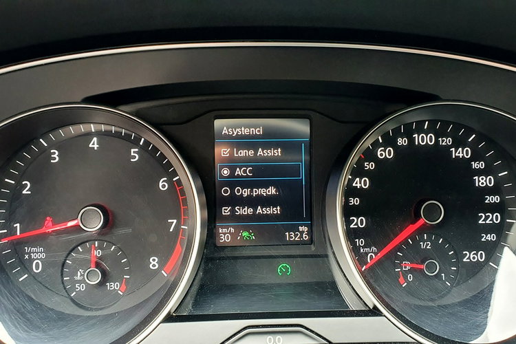 Volkswagen Passat 2.0 TSI 190KM 2020 rej , Business + dodatki , Salon PL, f.vat23% leasing zdjęcie 25