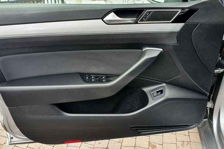 Volkswagen Passat 2.0 TSI 190KM 2020 rej , Business + dodatki , Salon PL, f.vat23% leasing zdjęcie 54