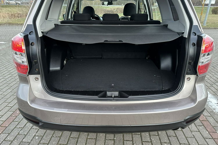 Forester Subaru Forester 4x4 2014 2.0 diesel 147km kamera grzane fotele zdjęcie 11