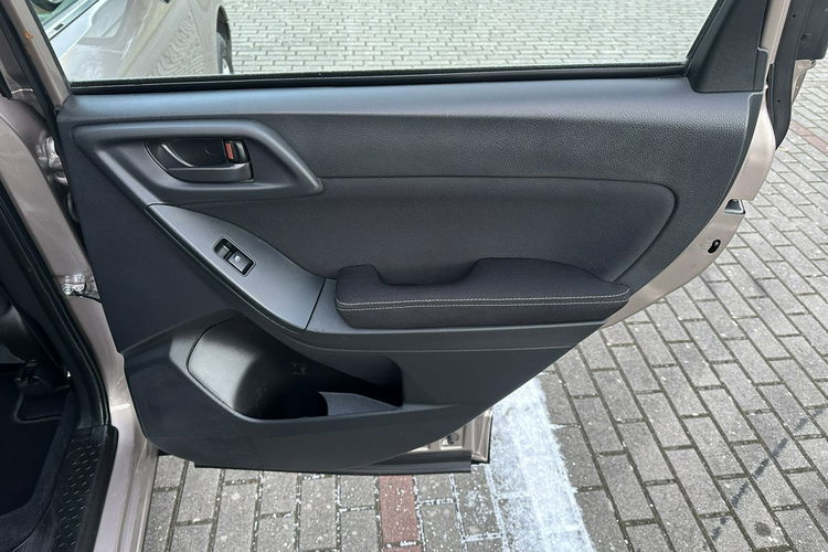 Forester Subaru Forester 4x4 2014 2.0 diesel 147km kamera grzane fotele zdjęcie 13