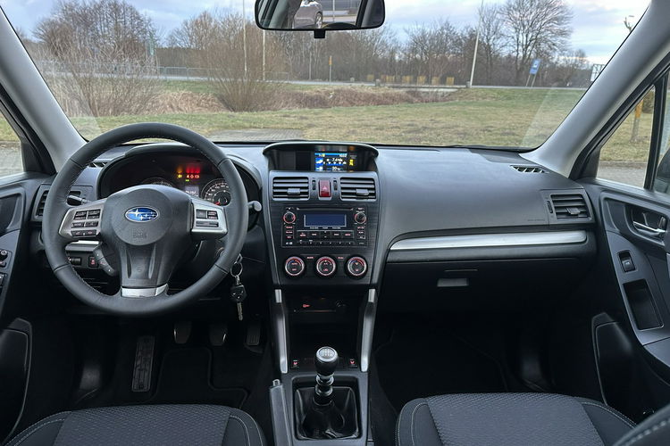 Forester Subaru Forester 4x4 2014 2.0 diesel 147km kamera grzane fotele zdjęcie 14