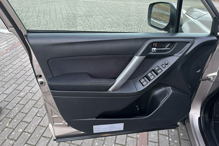 Forester Subaru Forester 4x4 2014 2.0 diesel 147km kamera grzane fotele zdjęcie 8