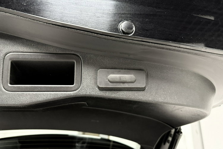 Renault Talisman 1.6 DCi 160KM INITIALE PARIS Navi FullLed HandsFree HeadUp 4CONTROL zdjęcie 23