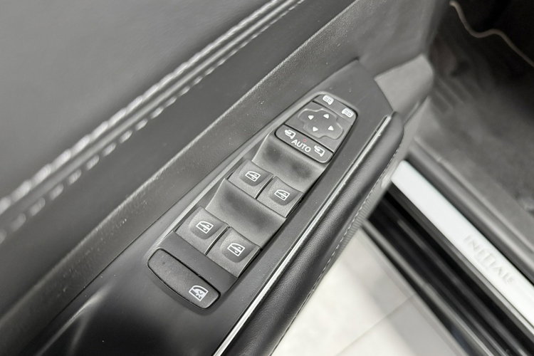 Renault Talisman 1.6 DCi 160KM INITIALE PARIS Navi FullLed HandsFree HeadUp 4CONTROL zdjęcie 44