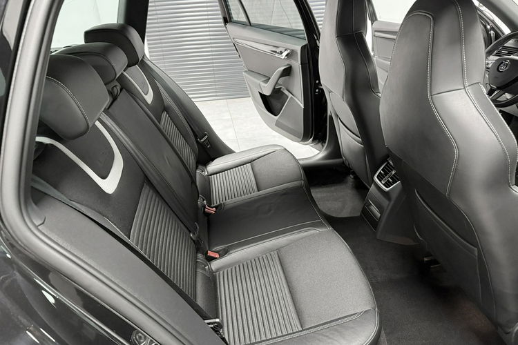 Skoda Octavia RS 2.0 TDI 184KM VRS Mode AppleCar Bi-Xenon El.Klapa Radary CANTON Aud zdjęcie 32