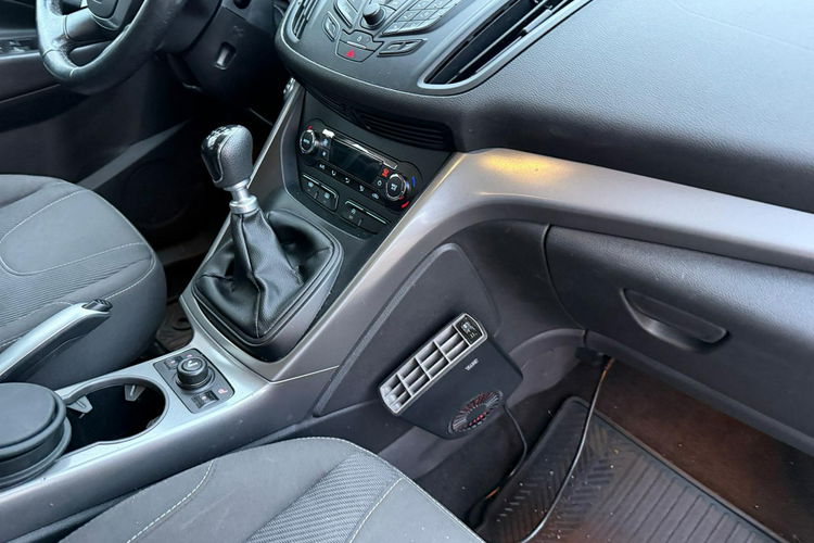 Ford Kuga 1.6 EcoBoost Manual, 150 KM, 2013r. zdjęcie 18